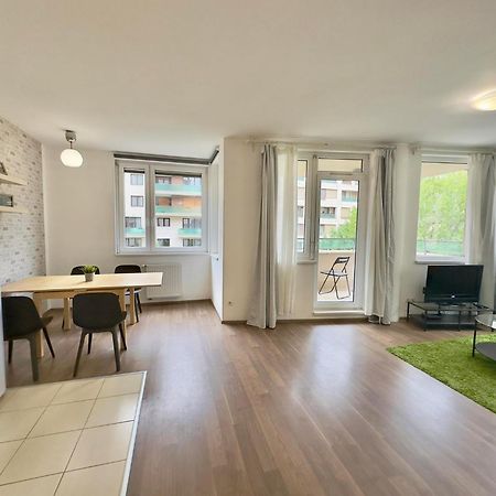 Corvin Center Suites Βουδαπέστη Εξωτερικό φωτογραφία