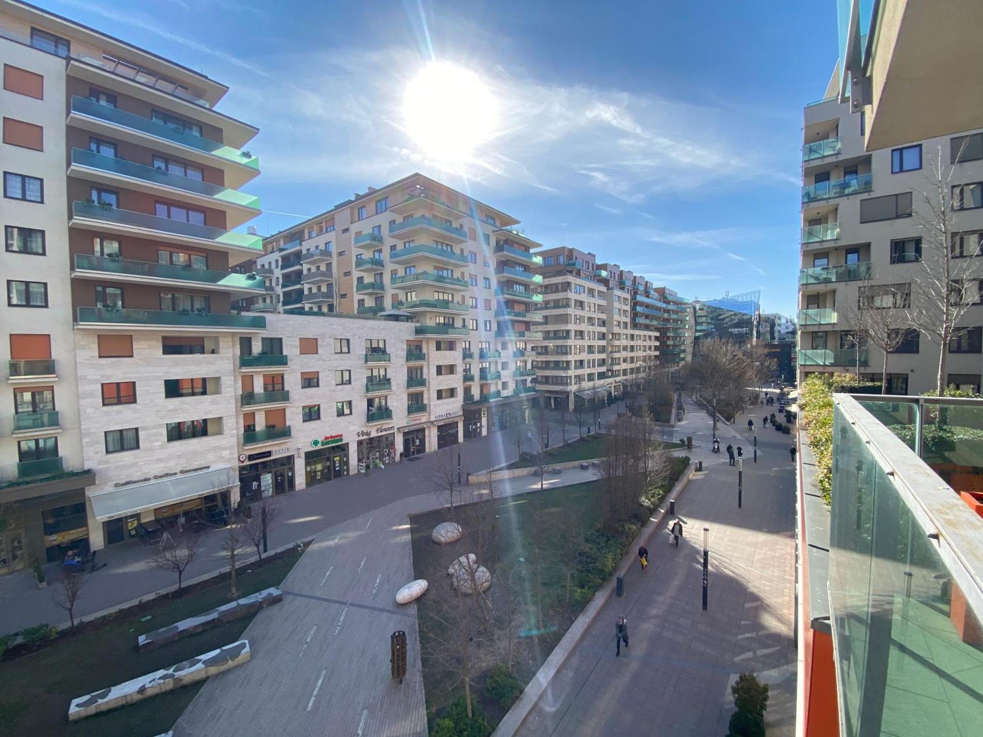 Corvin Center Suites Βουδαπέστη Εξωτερικό φωτογραφία